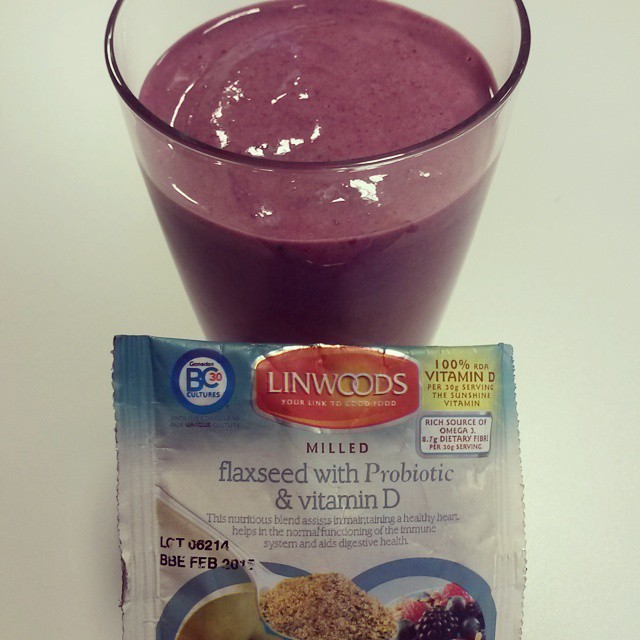 linwoods-berry-smoothie