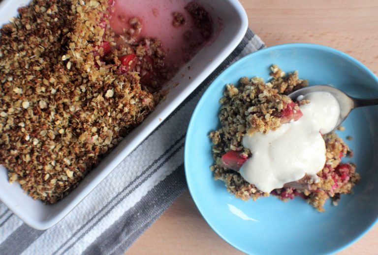 Vegan Pear & Raspberry Crumble & Vanilla Custard – Indulging Innocently ...